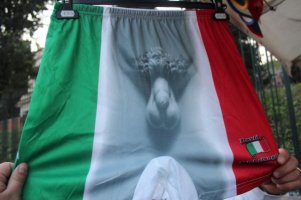 1111201164.jpg